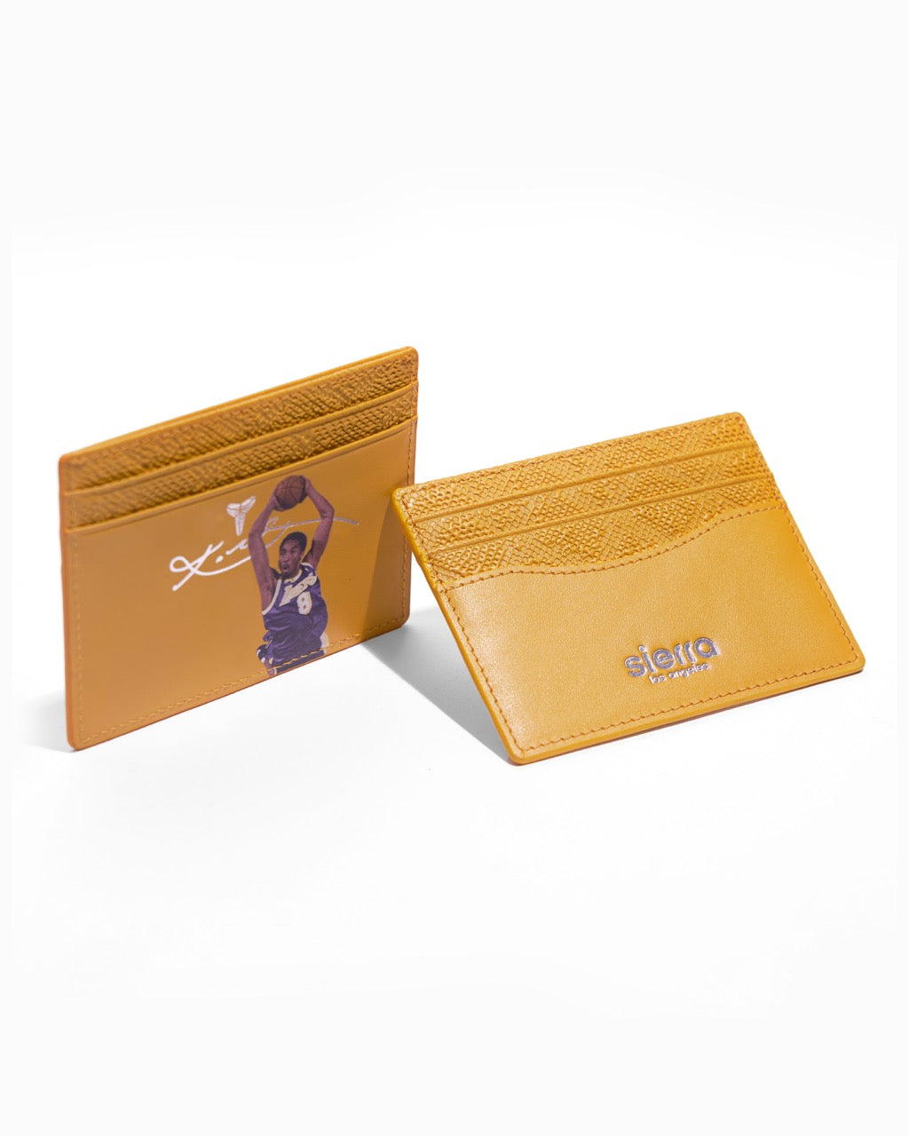 "MAMBA IN MOTION" CARD HOLDER 🐍